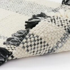 Laurelhurst Indoor/Outdoor Plaid Rug Black/White - Threshold™ Designed With Studio McGee -Decor House GUEST 47457b71 5c9b 42df 87fc 530893609812