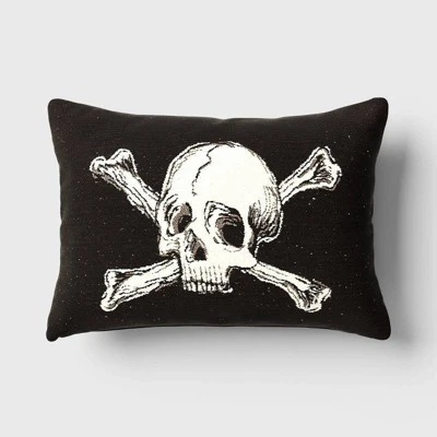 Oversize Skull And Crossbones Woven Cotton Lumbar Halloween Throw Pillow Black - Threshold™ 7 Oversize Skull And Crossbones Woven Cotton Lumbar Halloween Throw Pillow Black - Threshold™ - Image 5