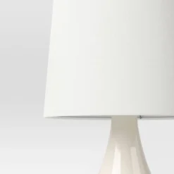 21.75"x11.5" Montreal Wren Assembled Table Lamp White - Threshold™: Ceramic Base, No Assembly Required -Decor House GUEST bb462b58 8466 4cbc 8047 54d2641672ee 1