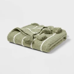 Tasseled Boucle Bed Throw - Threshold™ -Decor House GUEST de8e09f1 711b 4f25 a02a af1cf198db4d