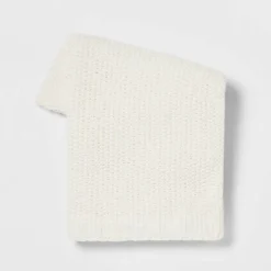 Solid Chenille Knit Throw Blanket - Threshold™ -Decor House GUEST f589fb0f a2a5 4555 a801 95c826409542