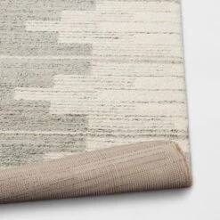 Modern Lines Plush Area Rug Cream - Threshold™ -Decor House GUEST f96f129d 99e2 4104 bf42 32a8f13503c5